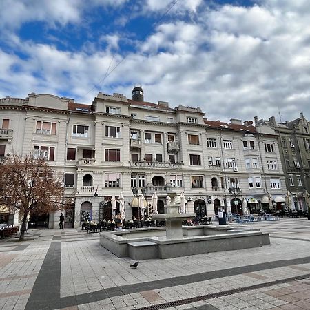 Porta Apartments Novi Sad Exteriör bild